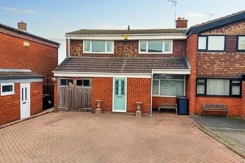 3 bedroom semi-detached house for sale, Amos Avenue, Nuneaton