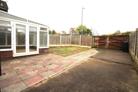 3 bedroom house for sale, Victoria Close, Thornbury