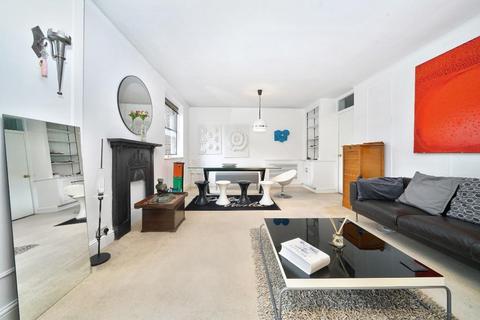 2 bedroom flat for sale, Valiant House, London SW11