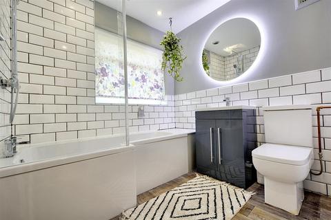4 The Mount, Bestwood Village, Nottingham, NG6 8TP