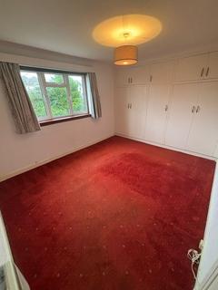 2 bedroom flat to rent, Kings Gardens, Newton Mearns, Glasgow, G77