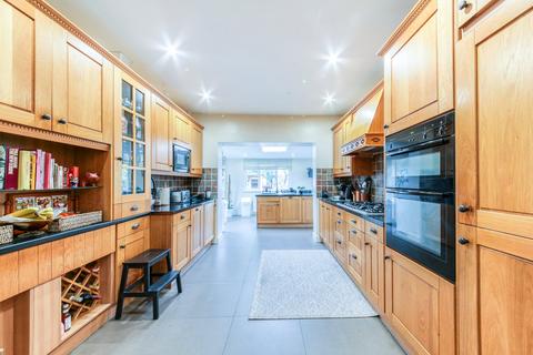 4 bedroom detached house for sale, Pollards Hill North, London, SW16