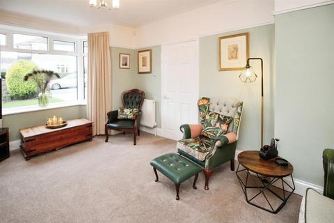4 Leafield Crescent, Bradford, BD2 3SQ