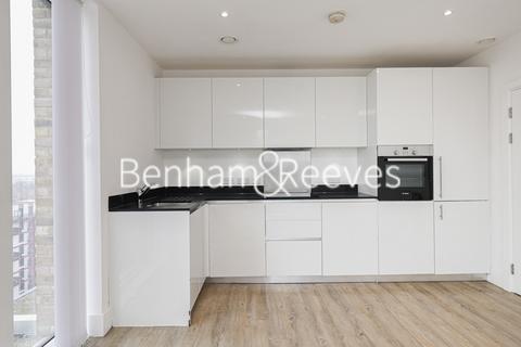 2 bedroom apartment to rent, Plumstead Road, Woolwich SE18