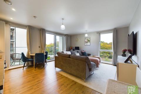 2 bedroom apartment for sale, Farnborough Road, Farnborough, Hampshire, GU14