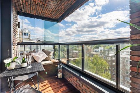 2 bedroom flat for sale, Upper Richmond Road, London, SW15