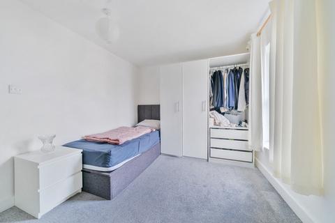 74 Mount Pleasant, Reading, RG1 2TD