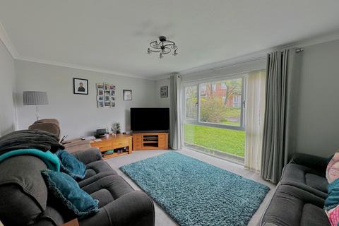 3 bedroom semi-detached house for sale, St Francis Close, Deal, Kent, CT14