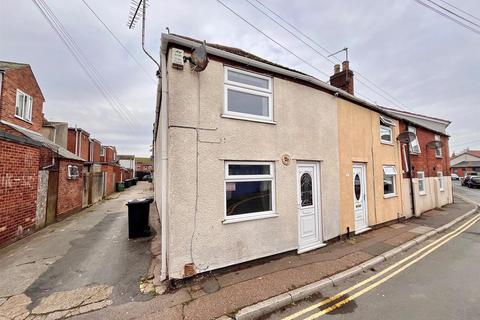 2 bedroom end of terrace house for sale, 1a Manby Road, Great Yarmouth