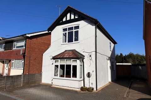 17 Abbey Road, Woking, GU21 4PQ