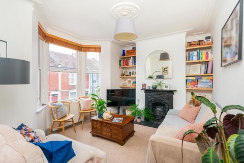 2 bedroom terraced house for sale, St. Lukes Crescent, Totterdown