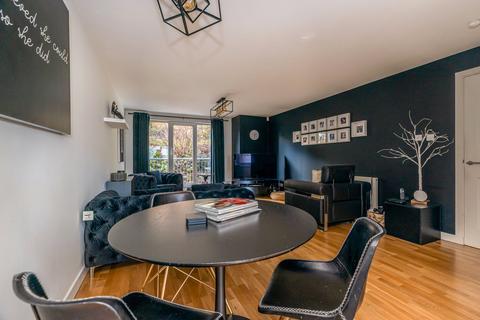 11 Cairnhill View, Glasgow, G61 1RR