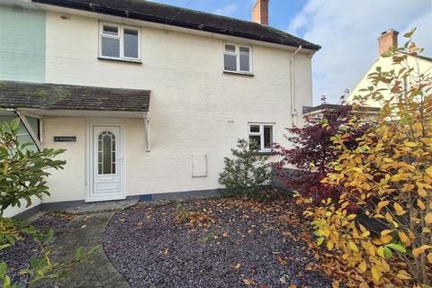 3 bedroom semi-detached house to rent, Dolwen, Guilsfield, Welshpool