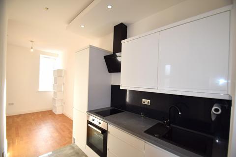 1 bedroom flat to rent, 110 - 114 Baxter Avenue, Southend-on-sea SS2