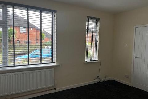 4 bedroom house to rent, Cotswold Avenue, Wigan WN5