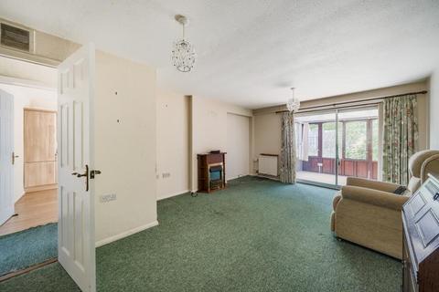 2 bedroom semi-detached bungalow for sale, Swindon,  Wiltshire,  SN3