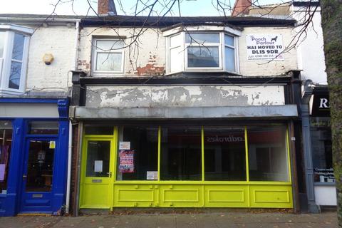 Retail property (high street) to rent, Hope Street, Crook