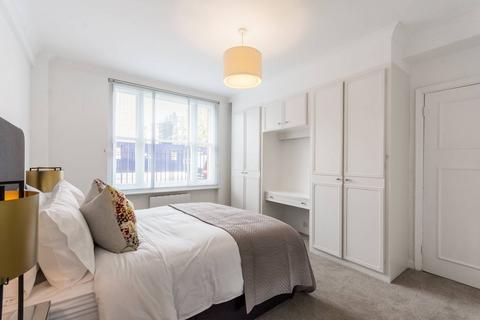 2 bedroom flat to rent, Hill Street, Mayfair, London, W1J