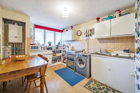 3 bedroom maisonette for sale, Summerwood Road, Isleworth, TW7