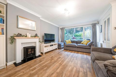 3 bedroom semi-detached house for sale, Hawksworth Road, Horsforth, LS18