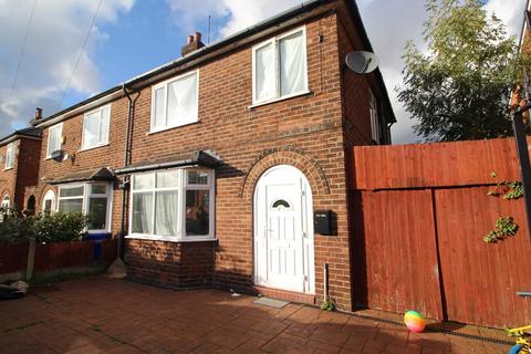 3 bedroom house for sale, Yeadon Road, Manchester