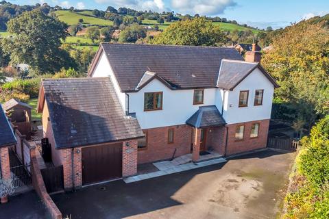 4 bedroom detached house for sale, Pont Robert, Meifod