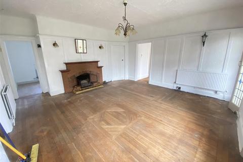 3 Upshire Road, Waltham Abbey, EN9 3NP