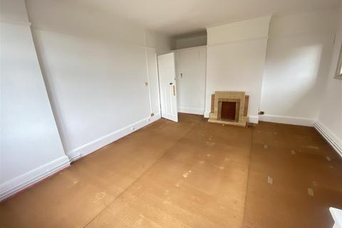 3 Upshire Road, Waltham Abbey, EN9 3NP
