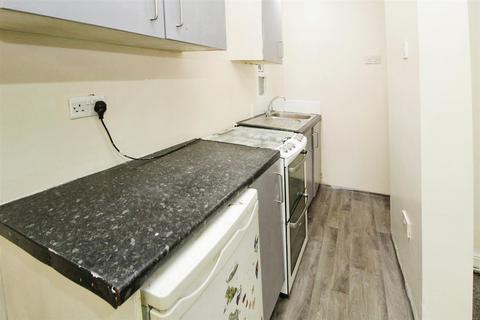 3 bedroom terraced house for sale, Dirkhill Street, Bradford BD7