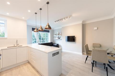 1 bedroom apartment for sale, Haverstock Hill, Belsize Park NW3