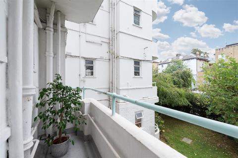 1 bedroom apartment for sale, Haverstock Hill, Belsize Park NW3