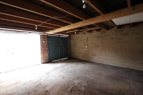 Garage to rent, Havelock Street, Kettering NN16