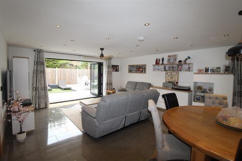 2 bedroom detached bungalow for sale, Minster Road, Minster On Sea, Sheerness