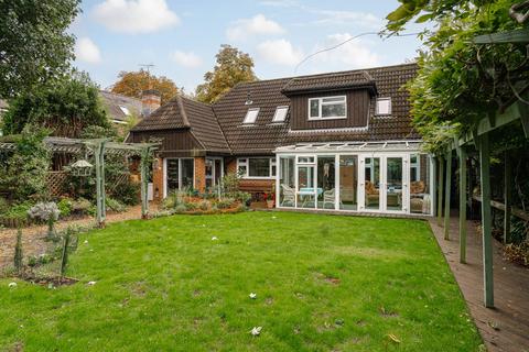 4 bedroom detached house for sale, Skinners Lane, Ashtead KT21