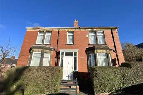 3 bedroom end of terrace house for sale, Summerfield Road, Low Fell, Gateshead, NE9