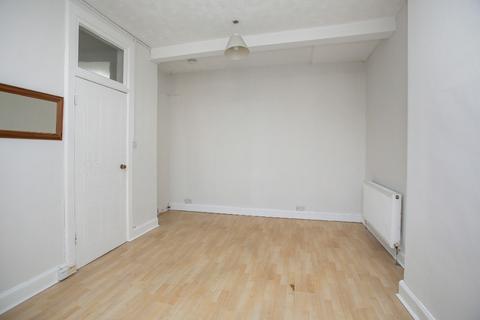 1 bedroom flat to rent, Restalrig Road South, Restalrig, Edinburgh, EH7