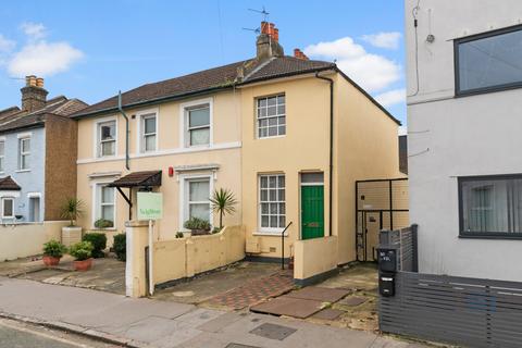 2 bedroom end of terrace house for sale, Leslie Park Road, Croydon, CR0