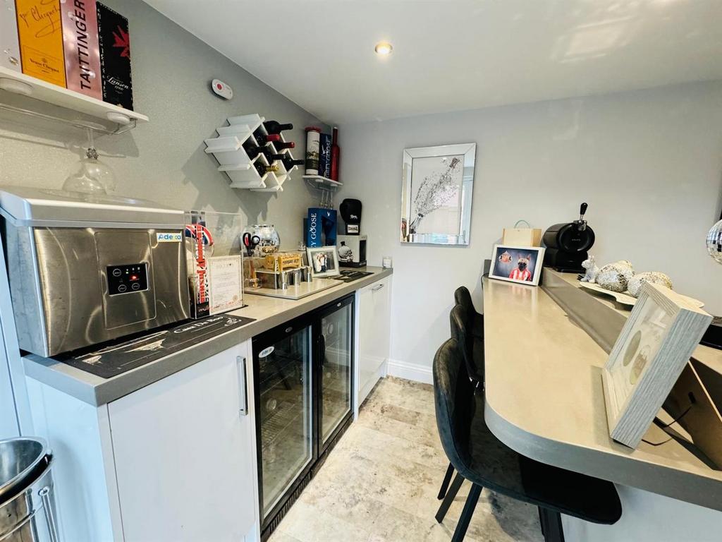 Bar Lounge