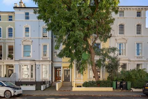 2 bedroom flat to rent, Regents Park Road, Primrose Hill NW1