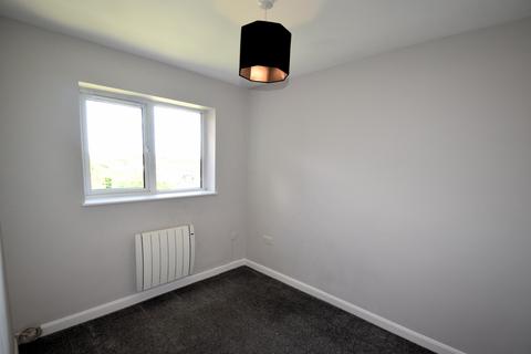 2 bedroom flat to rent, 1217 London Road, Leigh on Sea SS9