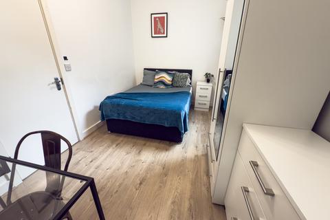 undefined, Arundel Avenue, L17 3BY,