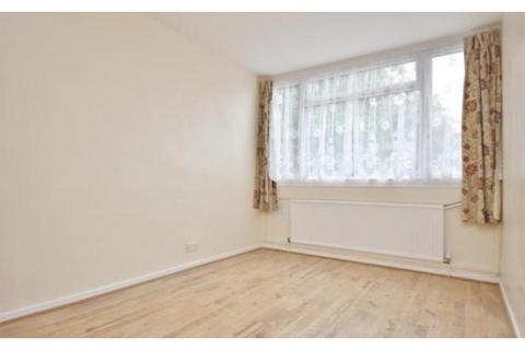 2 bedroom flat to rent, Natal Road, Streatham SW16