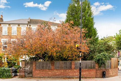 6 bedroom end of terrace house for sale, Manor Road, Stoke Newington, N16