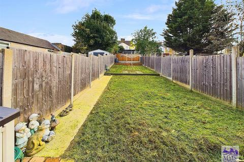 3 bedroom terraced house for sale, Gardiner Street, Gillingham