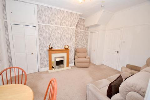 2 bedroom flat for sale, Whitehall Road, Gateshead