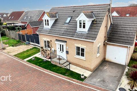 2 bedroom chalet for sale, Winceby Close, Wisbech