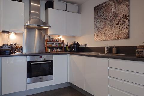 1 bedroom flat for sale, Clovelly Place, Greenhithe, DA9 9FB