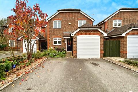 5 bedroom detached house for sale, Arlott Close, Eversley, Hook