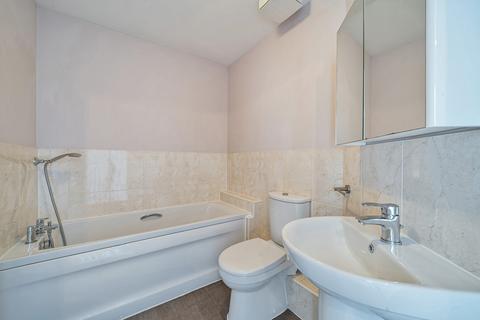 3 bedroom end of terrace house for sale, Iris Drive, Sittingbourne, Kent, ME10