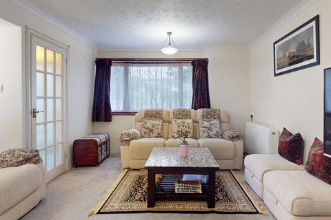 3 bedroom terraced house for sale, The Frame, Basildon, Essex, SS15